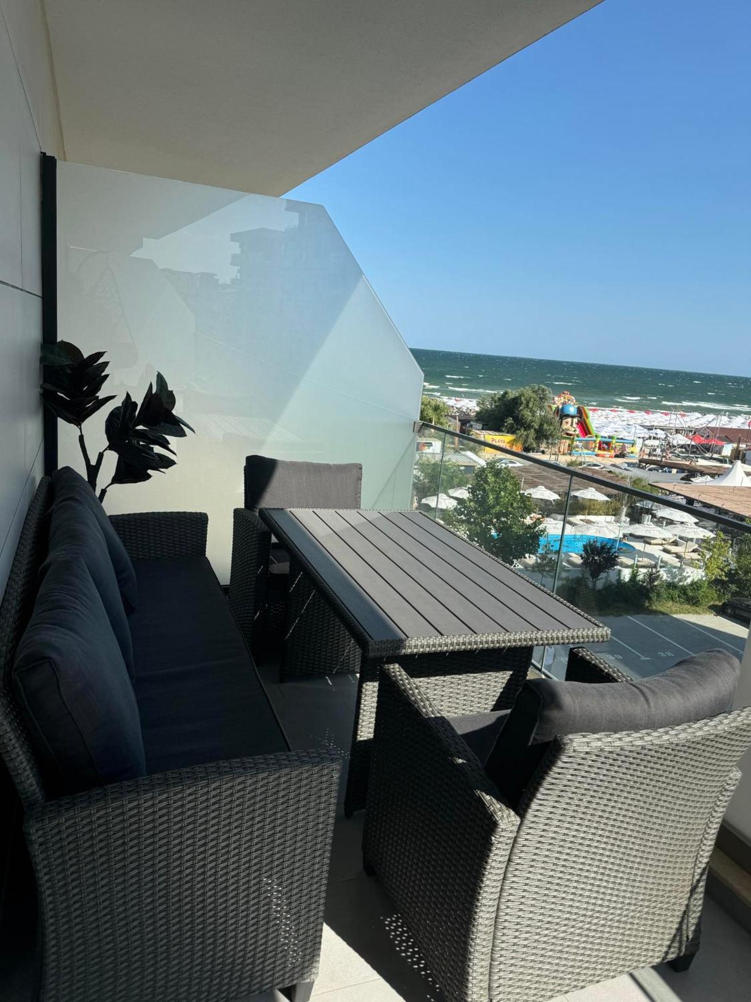 Sunrise View Apartment Năvodari Extérieur photo